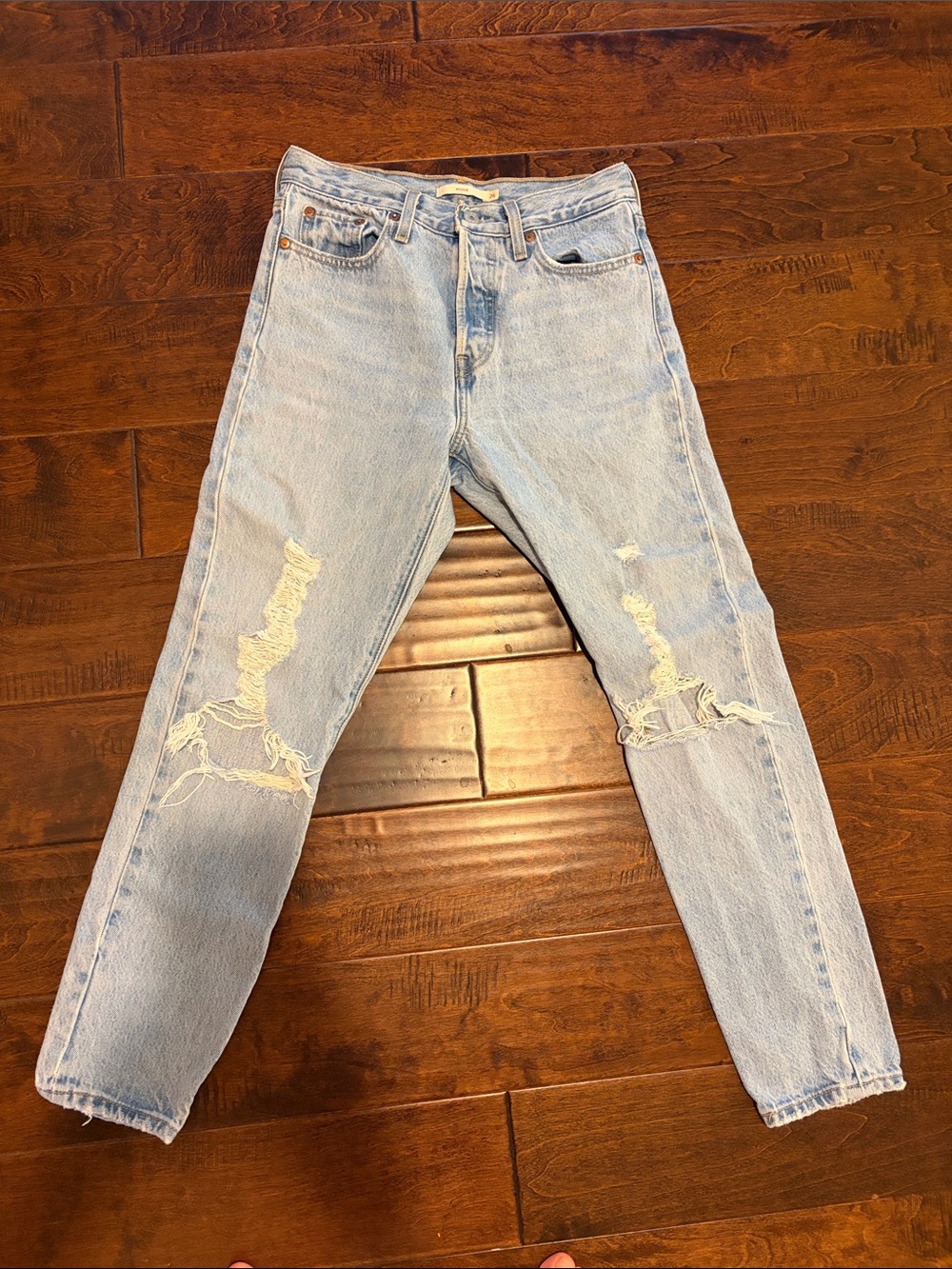 Light Blue Distressed Levi’s Jeans
